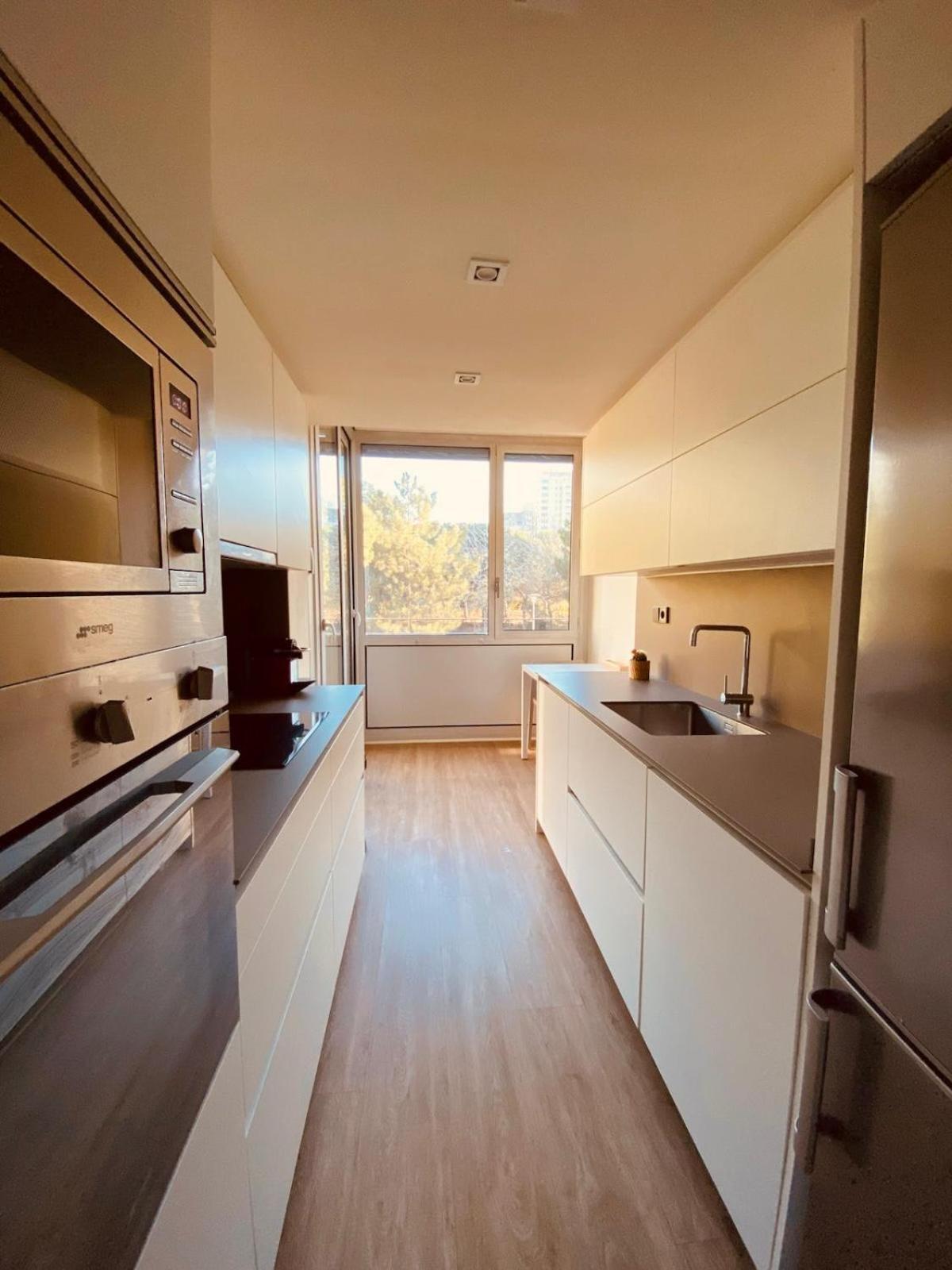 Appartement Bright & Fully Equipped 2br Apartment, 3 Min From Beach, Surrounded By Parks *